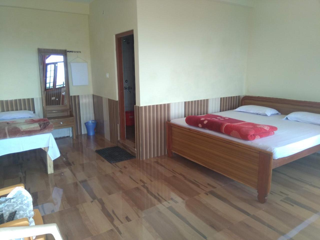 Maa Ananda Mayee Guest House Binsar Exterior photo